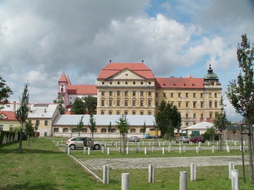 Jízdárna Luckého kláštera ve Znojmě